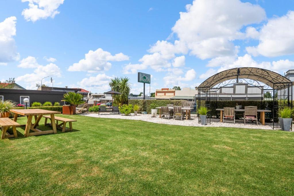 Te Aroha Motel Bagian luar foto